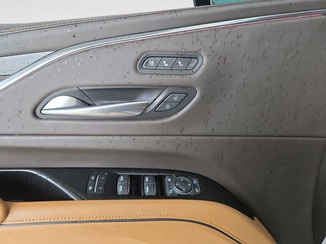 Used 2023 Cadillac Escalade Sport w/ Touring Package AWD/4WD image 17