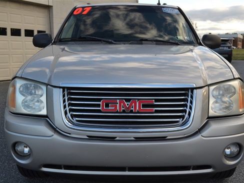 Used 2007 GMC Envoy SLE image 8