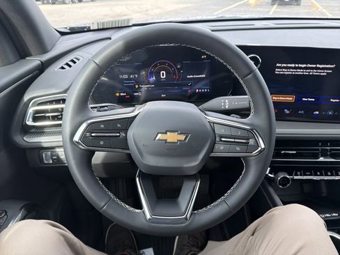New 2026 Chevrolet Traverse LT w/ Driver Confidence Package image 13