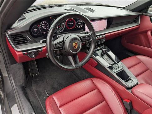 Used 2021 Porsche 911 Carrera RWD image 10