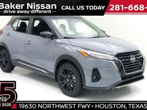 Certified 2023 Nissan Kicks SR image 1