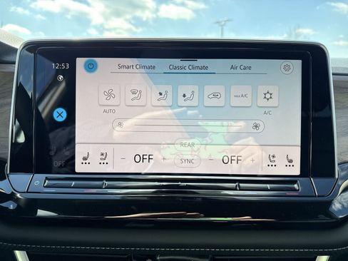 New 2026 Volkswagen Atlas SE image 19