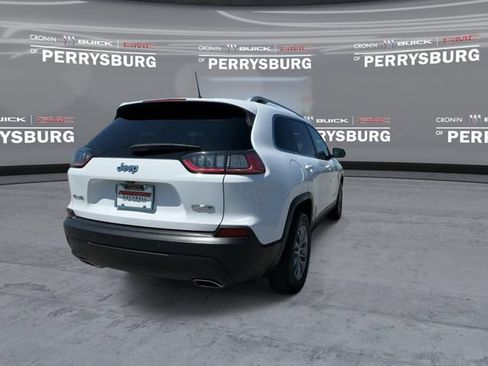 Used 2020 Jeep Cherokee Latitude Plus w/ Cold Weather Group AWD/4WD image 7