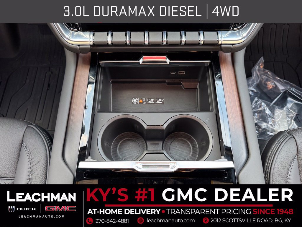 New 2026 GMC Yukon Denali w/ Denali Reserve Package AWD/4WD image 30