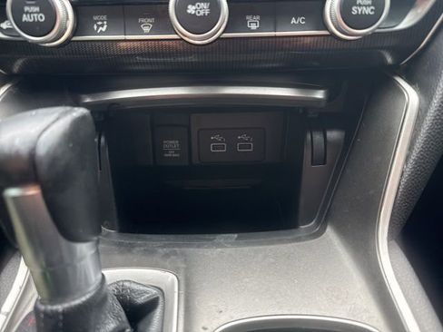Used 2021 Honda Accord Sport image 31