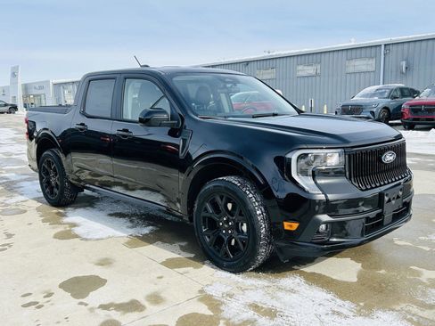 New 2026 Ford Maverick Lobo image 2