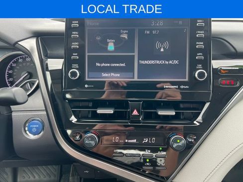 Used 2023 Toyota Camry XLE w/ Cold Weather Package FWD image 22