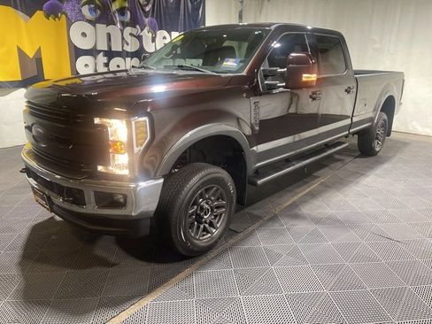 Used 2018 Ford F250 Lariat image 1