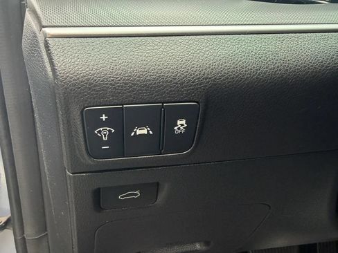 Used 2021 Kia K5 LXS FWD image 23