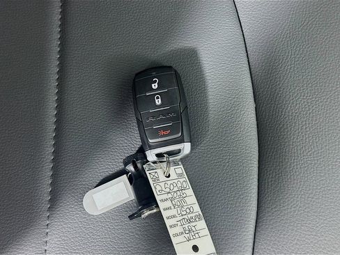 New 2025 RAM 4500 Tradesman RWD image 19