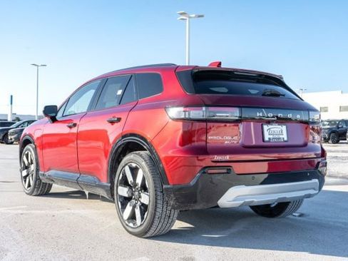 Used 2024 Honda Prologue Elite image 4