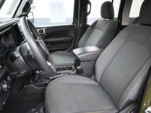 Used 2024 Jeep Wrangler Unlimited Sahara AWD/4WD image 25