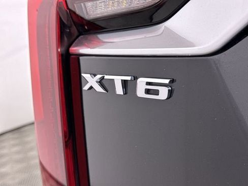 Used 2023 Cadillac XT6 Luxury image 61