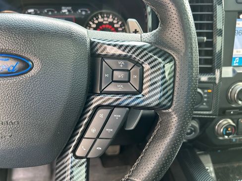 Used 2018 Ford F150 Raptor w/ Equipment Group 802A Luxury image 21