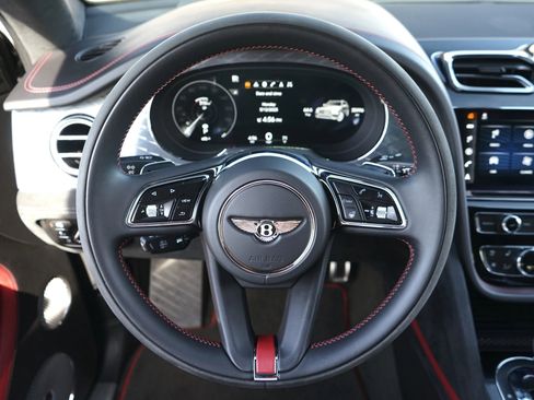 Used 2021 Bentley Bentayga Speed image 25