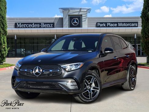 Certified 2025 Mercedes-Benz GLC 300 image 1