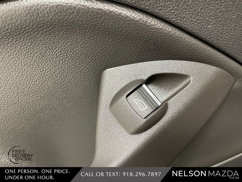 Used 2014 Ford Escape Titanium image 40