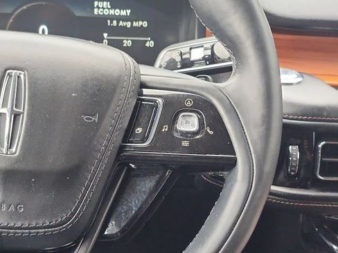 Used 2020 Lincoln Aviator Reserve w/ Equipment Group 202A AWD/4WD image 15