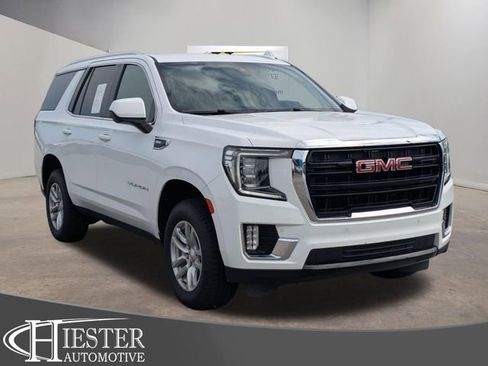Certified 2022 GMC Yukon SLE AWD/4WD image 1