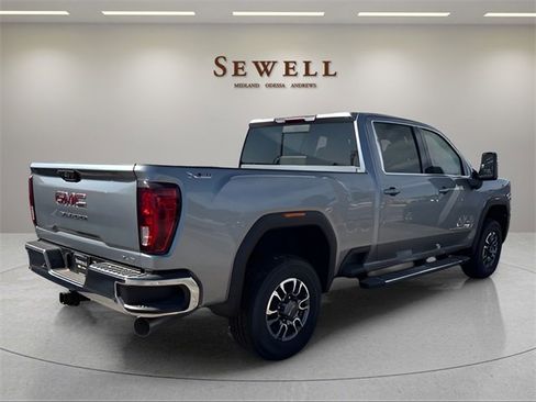 New 2025 GMC Sierra 2500 SLE w/ SLE Value Package; image 5