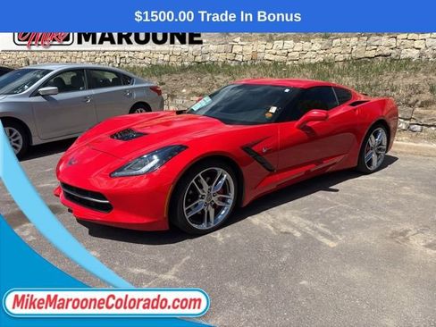 Used 2018 Chevrolet Corvette Stingray Coupe w/ 1LT RWD image 2