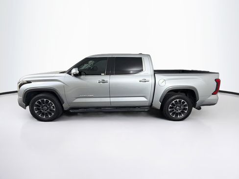 Used 2022 Toyota Tundra Limited RWD image 4