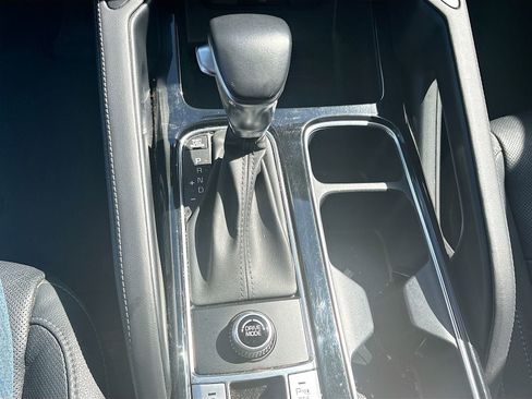 Used 2022 Kia Telluride EX w/ EX Premium Package image 17