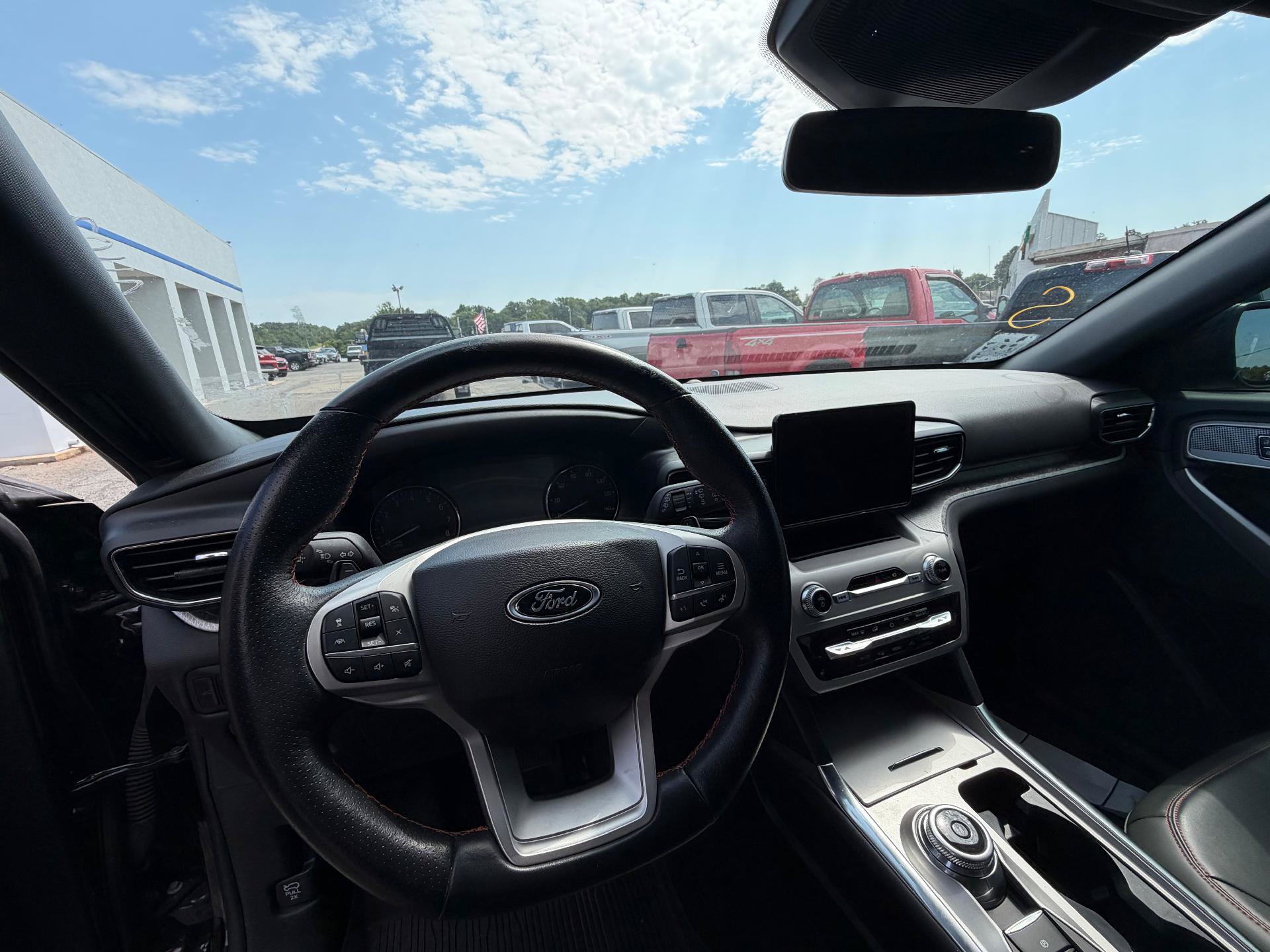 Used 2023 Ford Explorer Timberline w/ Timberline Technology Package AWD/4WD image 8