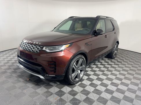 New 2026 Land Rover Discovery Limited Edition image 1