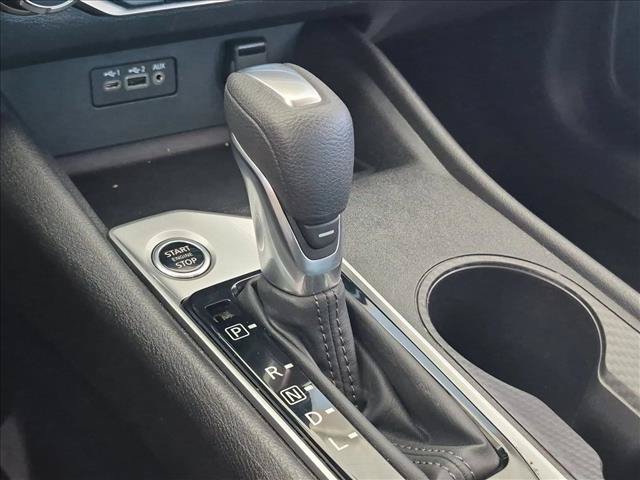 Used 2025 Nissan Altima 2.5 SV FWD image 10