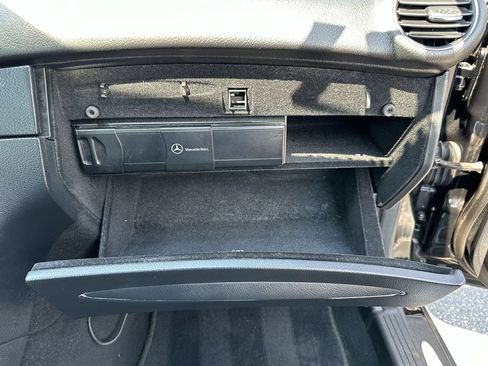 Used 2007 Mercedes-Benz CLK 350 Cabriolet image 36