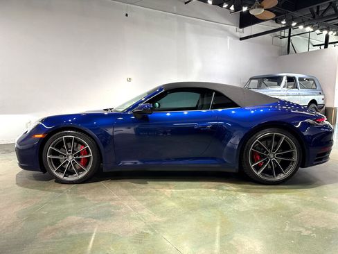 Used 2023 Porsche 911 Carrera S image 4