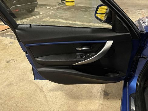 Used 2016 BMW 328i xDrive Sedan AWD/4WD image 29