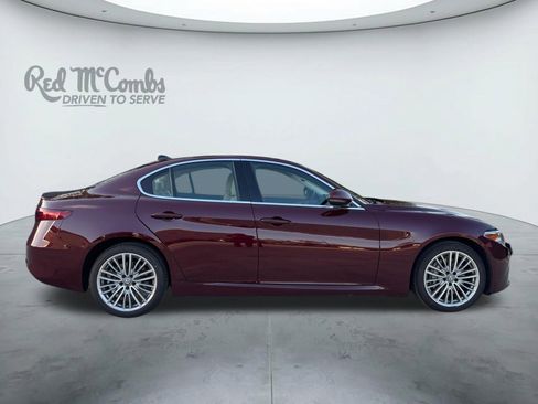 Used 2019 Alfa Romeo Giulia Ti w/ Quick Order Package 22X Lusso image 6