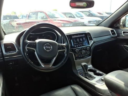 Used 2020 Jeep Grand Cherokee Limited w/ Premium Lighting Group AWD/4WD image 10