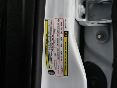 Used 2022 RAM 2500 Laramie AWD/4WD image 77