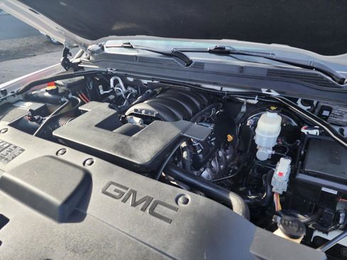 Used 2019 GMC Yukon XL Denali w/ Denali Ultimate Package image 25