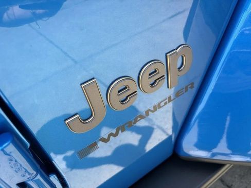 New 2025 Jeep Wrangler Unlimited Rubicon 392 AWD/4WD image 9
