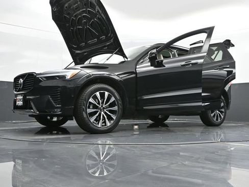 Used 2023 Volvo XC60 B5 Plus w/ Protection Package Premier image 72