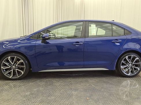 Certified 2021 Toyota Corolla SE w/ SE Premium Package FWD image 8