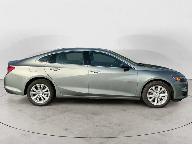 Used 2023 Chevrolet Malibu LT FWD image 4