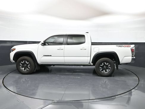 Used 2023 Toyota Tacoma TRD Off-Road AWD/4WD image 30