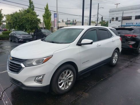 Used 2021 Chevrolet Equinox LT FWD image 4