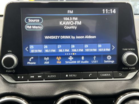 Used 2022 Nissan Sentra SV image 16