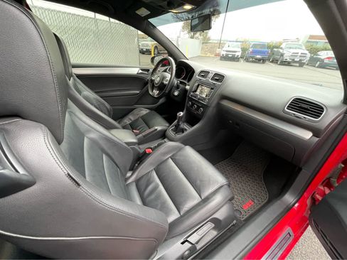 Used 2013 Volkswagen GTI Autobahn image 23