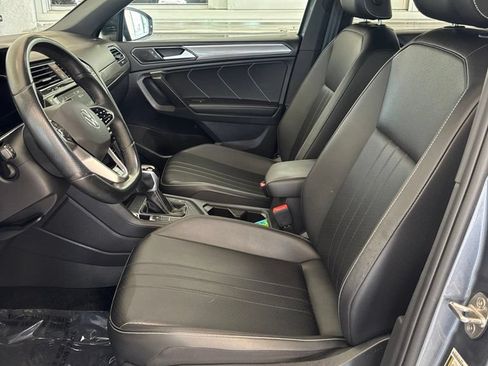 Certified 2023 Volkswagen Tiguan SE R-Line FWD image 12