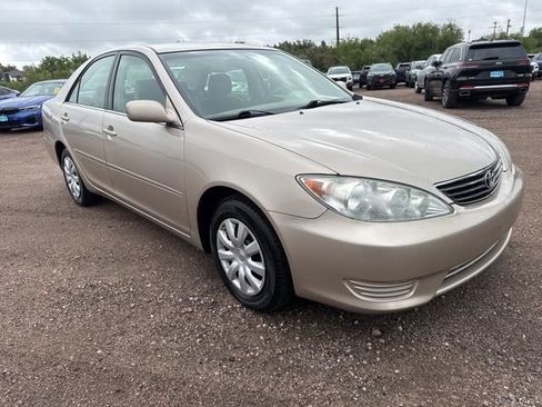 Used 2006 Toyota Camry LE FWD image 7