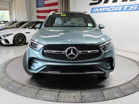 Used 2025 Mercedes-Benz GLC 350e GLC 350e 4MATICﾮ w/ AMG Line image 3