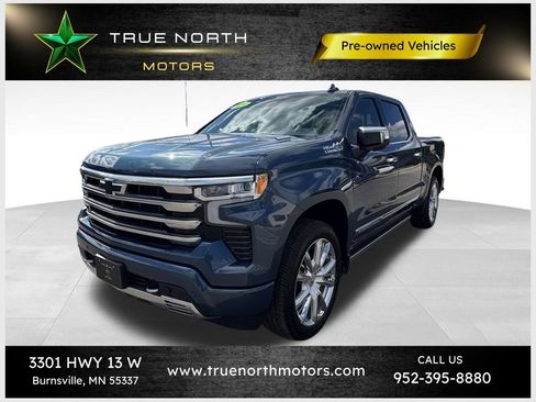 Used 2024 Chevrolet Silverado 1500 High Country w/ High Country Premium Package AWD/4WD image 1