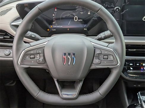 New 2026 Buick Envista Avenir image 10